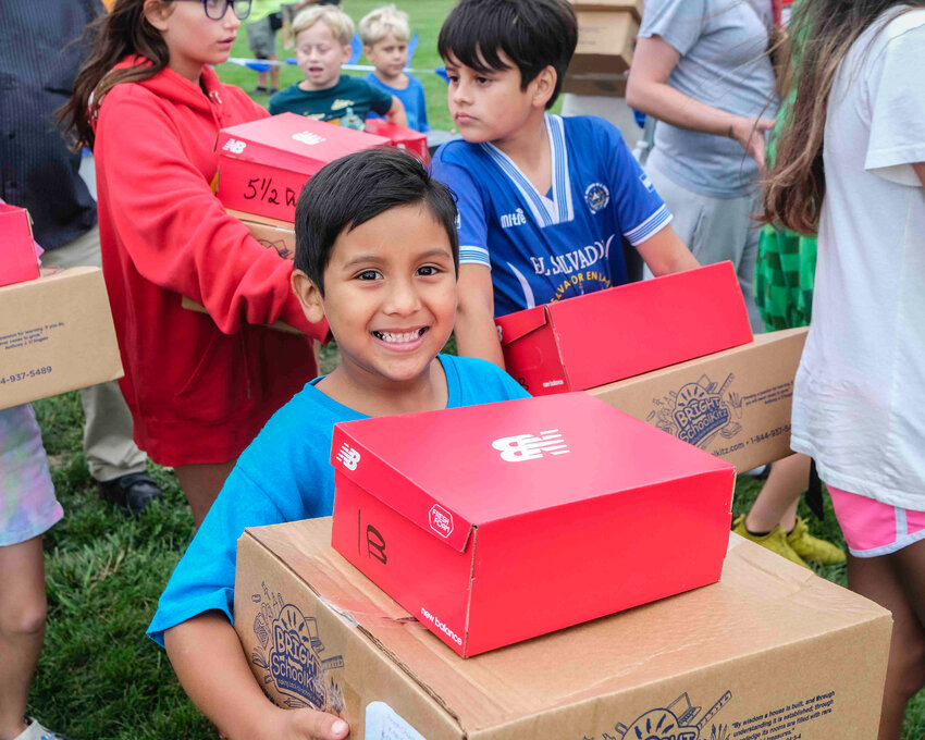 Pack the Park distributes items to local students Washington County